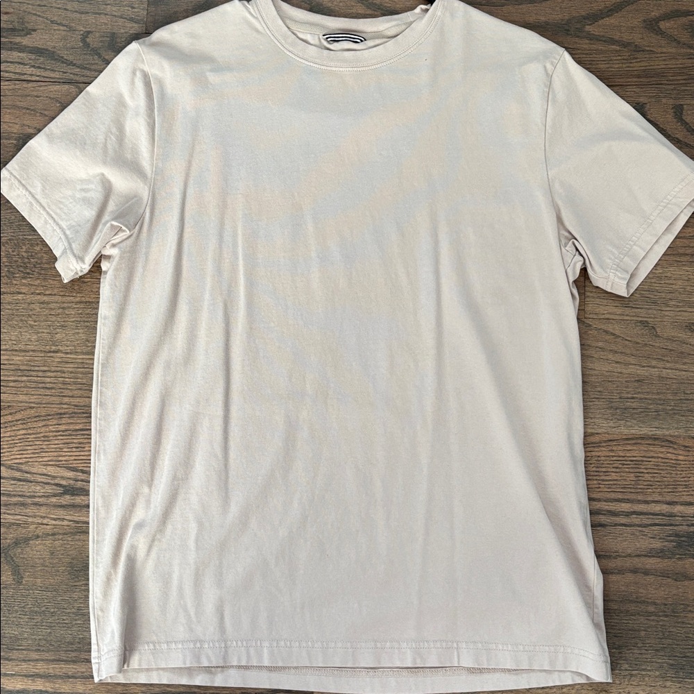 Men's Beige Short Sleeve performance tee - Picture 2 of 8